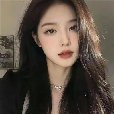 圆月迷离花